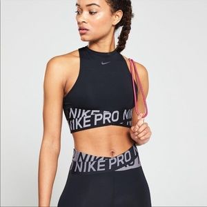 NIKE PRO Combat legging and top set • twist